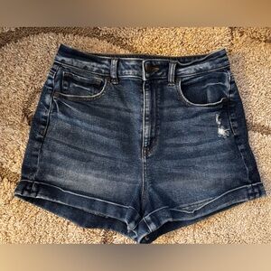 American Eagle Outfitters Highest Rise Mom Short